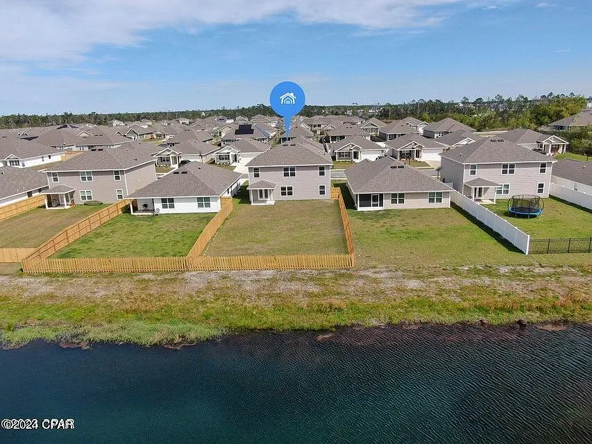 5 bed, 2556 sqft, $2,800 — Photo 3