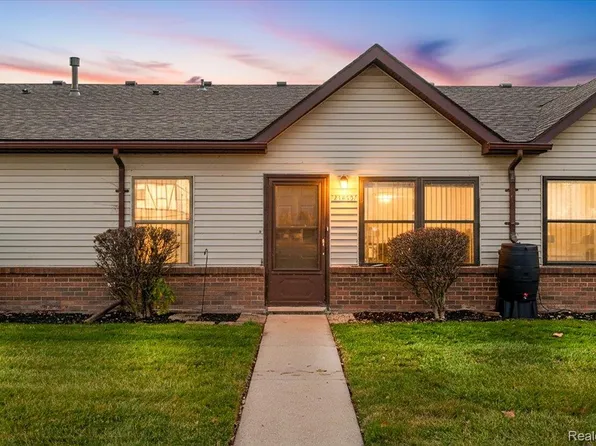 23650 Cottrell St #18, Clinton Township, MI 48035