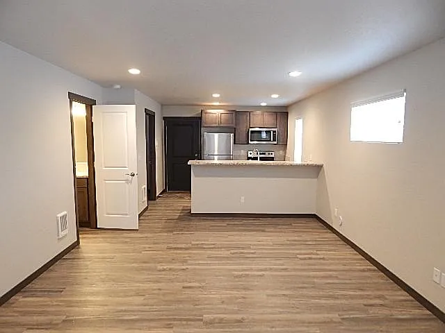 2 bed, 2.5 bath, $1,895 — Photo 2