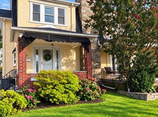 731 Hathaway Ln, Ardmore, PA 19003