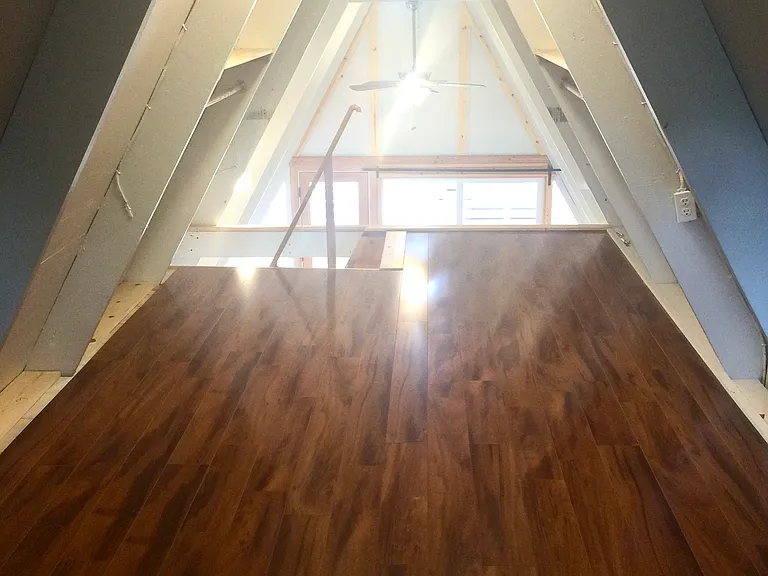 710 Crescent Dr — Photo 6