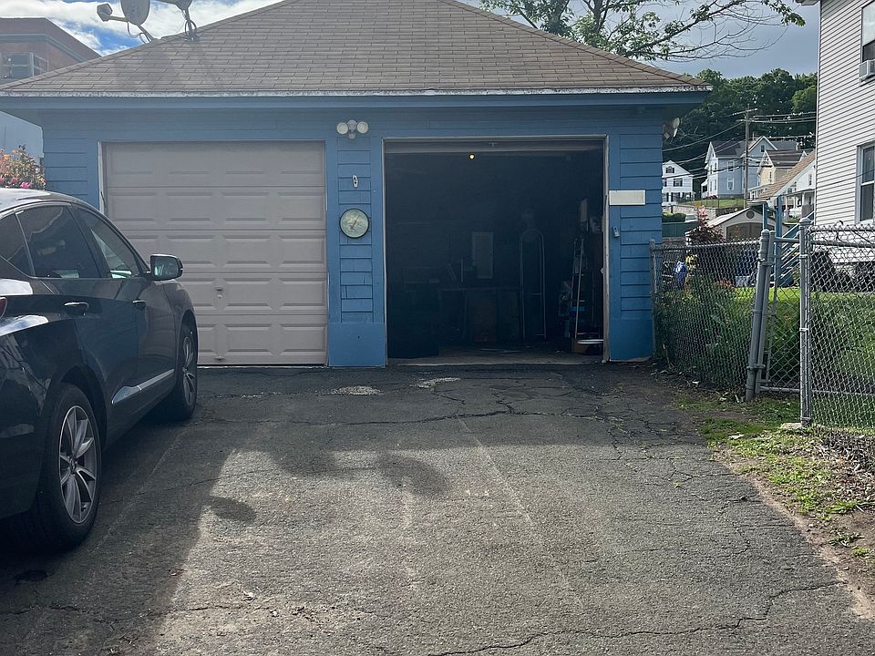 2nd image of 125 Beaver Street