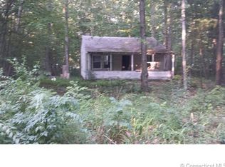 86 Seagraves Rd, Coventry, CT 06238