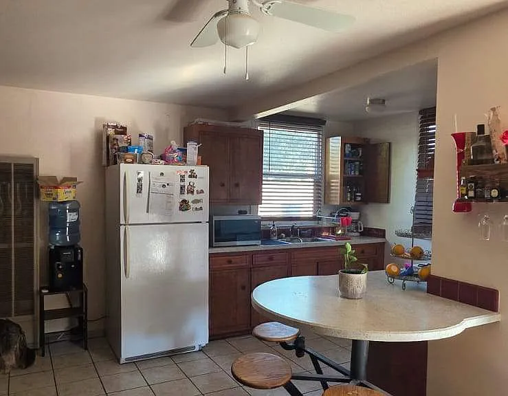 140 S Harvard Ave #1/2 — Photo 7