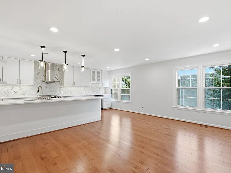 10429 Red Granite Ter — Photo 6