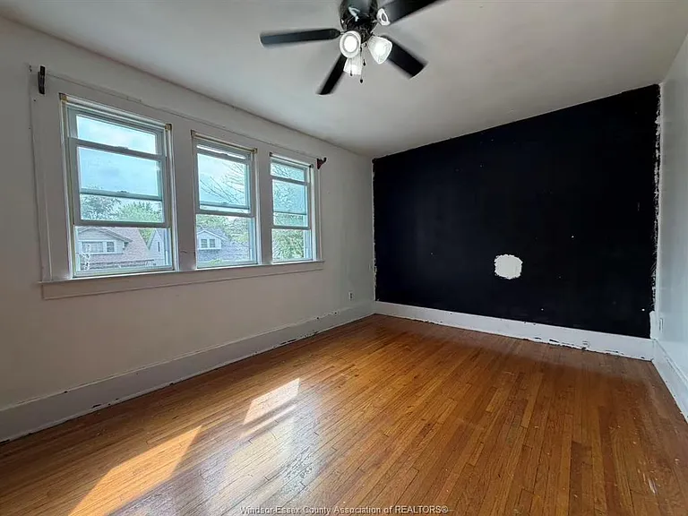 1411 Dougall Ave — Photo 10