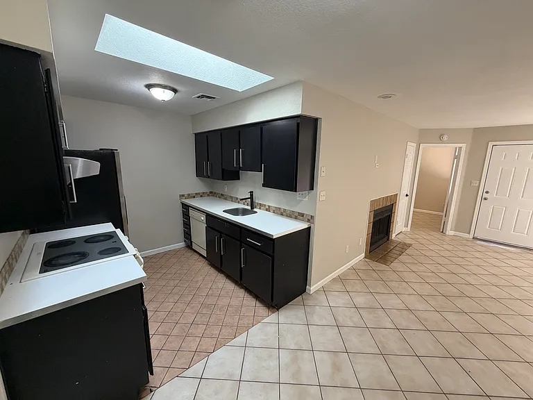 4820 N 89th Ave #42 — Photo 9
