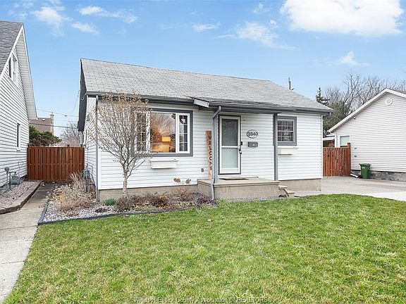 2nd image of 2840 Melbourne Rd