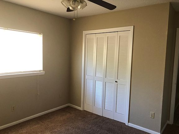 5th image of 3328 Longleaf Cir