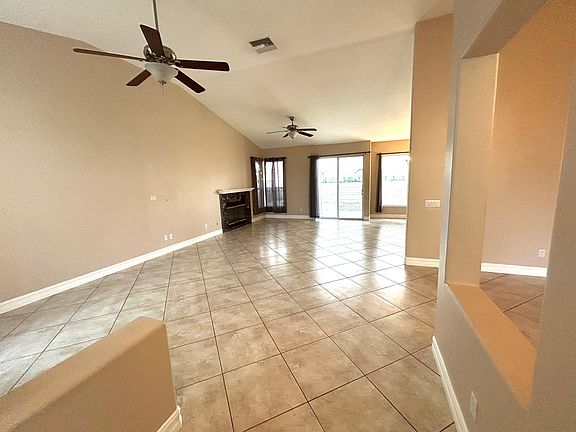 3rd image of 3853 Santa Lucia St