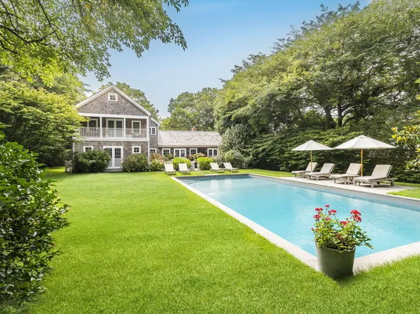 18 Gansett Ln, Amagansett, NY 11930
