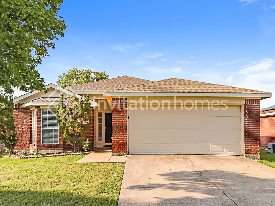 1044 Waterview Dr