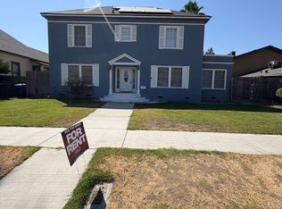 209 E 11th St, Hanford, CA 93230