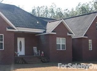 120 Rocky Rd, Hazlehurst, GA 31539