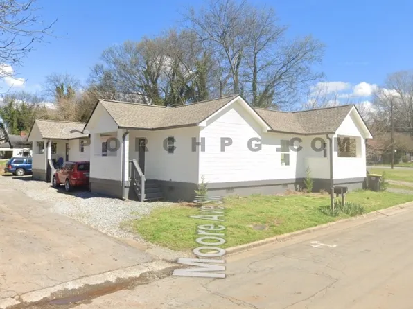 49 E 16th St SW #B, Rome, GA 30161