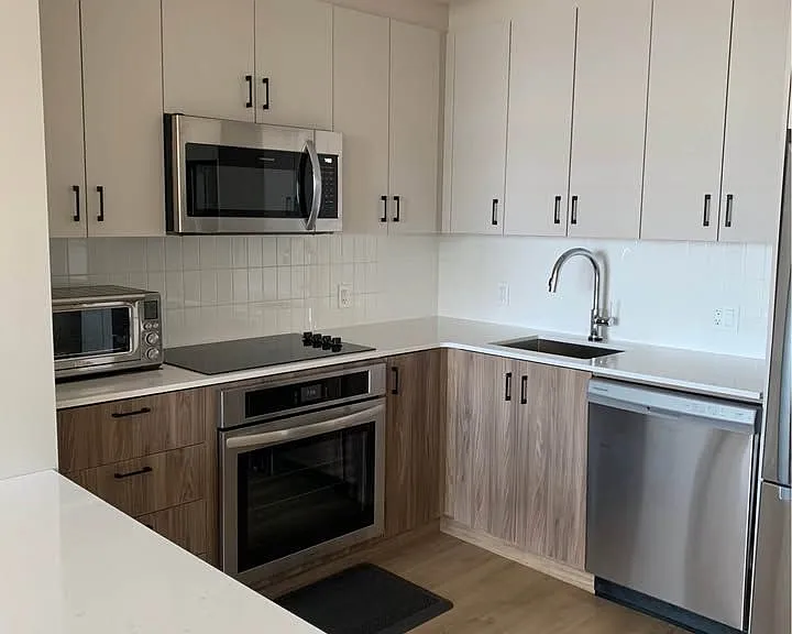 275 Carling Ave #703 — Photo 4