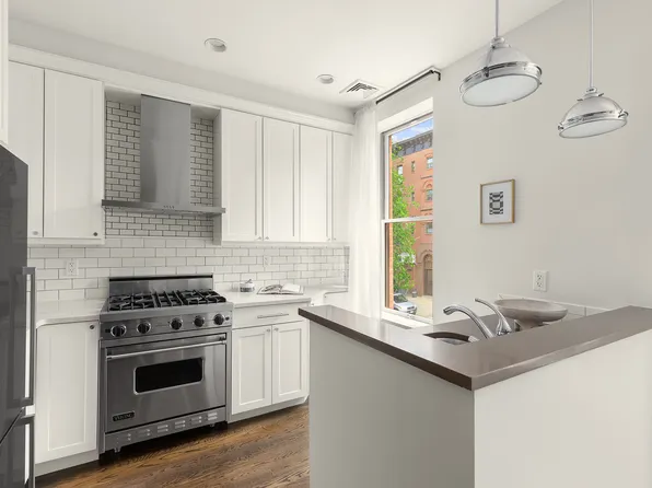 695 Degraw Street 2 image 3 of 10