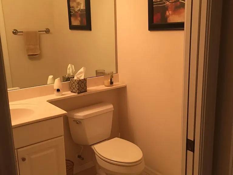 1054 Jardin Dr — Photo 15