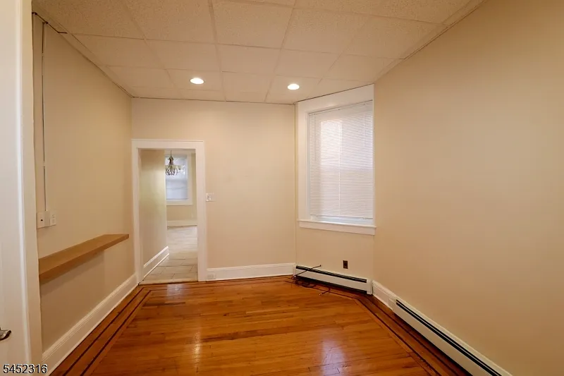 1 bed, 1.0 bath, 600 sqft, $1,600 — Photo 4