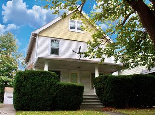 1602 Hopkins Ave, Lakewood, OH