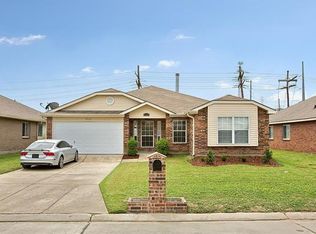 3328 W Parc Green St, Harvey, LA 70058