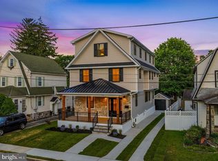 25 Oak Ln, Havertown, PA 19083
