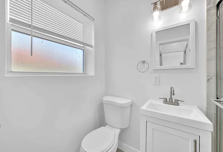 1839 Funston St — Photo 2