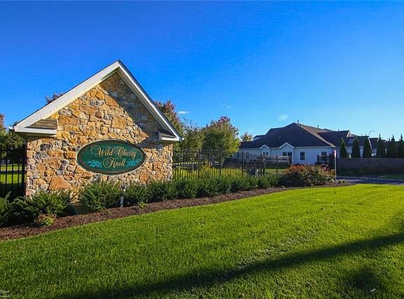 2nd image of 2729 Terrwood Dr E