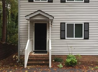 6222 Deerwood Pl, Raleigh, NC 27607