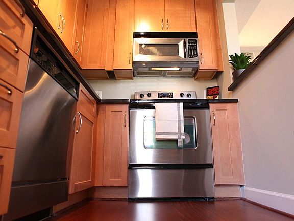 5th image of 602 Bashford Ln Unit 2213