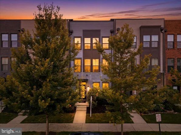 22311 Tees Ter, Ashburn, VA 20148