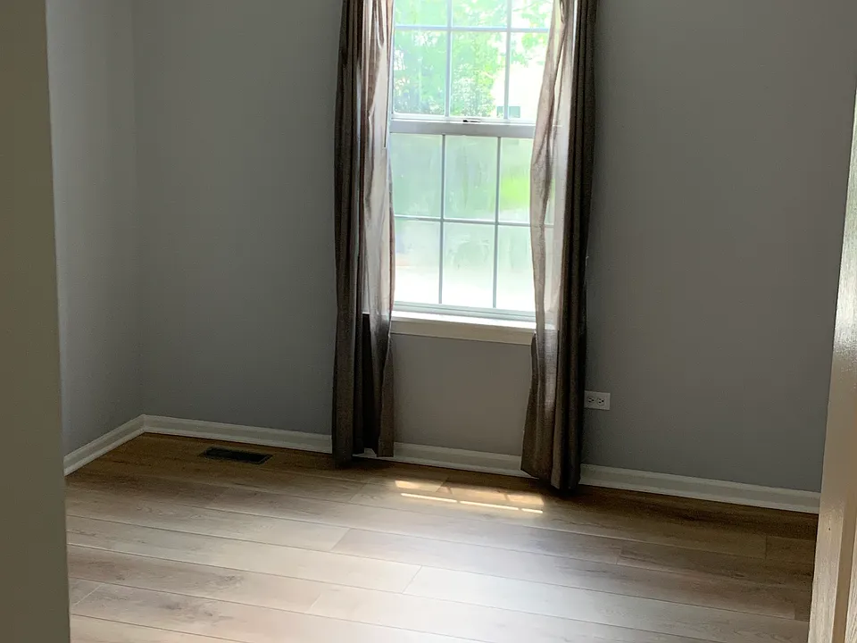 43 N Oltendorf Rd