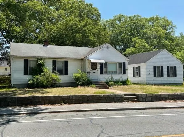 218 Fairview Ave, Coventry, RI 02816