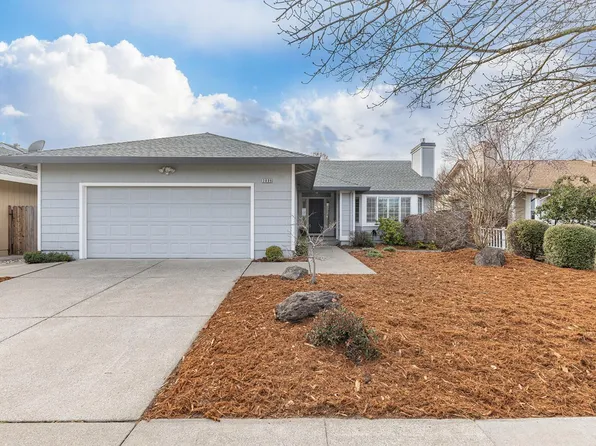 2009 Waltzer Road, Santa Rosa, CA 95403