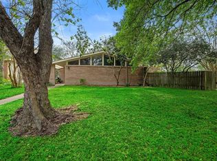 6837 Langdon Ln, Houston, TX 77074