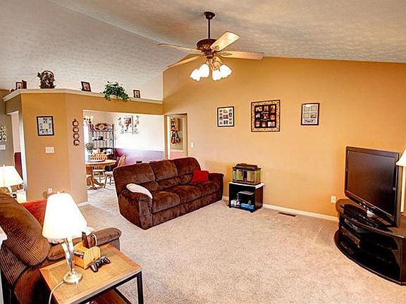 4th image of 2431 Whisper Dr