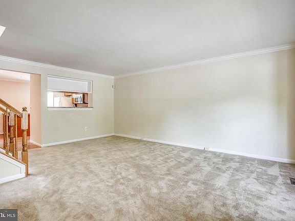 5th image of 6416 Castlefin Way