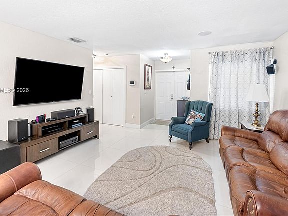 5th image of 4761 SW 146th Ave