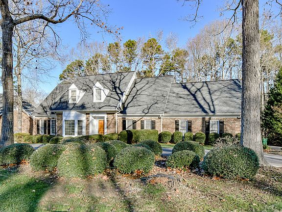 3rd image of 2216 Cedar Bird Ln
