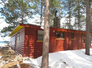 5 Middle Island Point Rd, Marquette, MI 49855