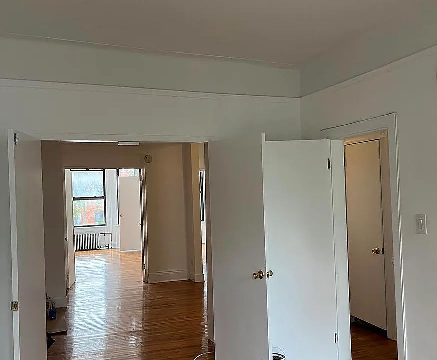 1st image of 235 9th St #3