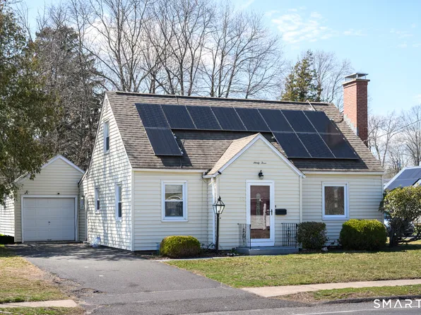 33 Washington Street, Plainville, CT 06062