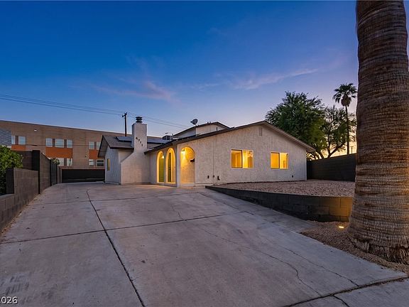 3rd image of 4771 Novatoga Dr