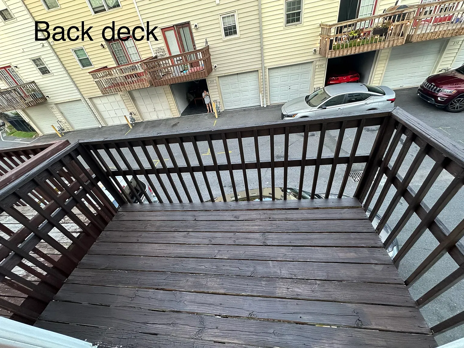 3 bed, 1800 sqft, $2,200 — Photo 2