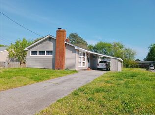 21 Marple Ln, Hampton, VA 23666