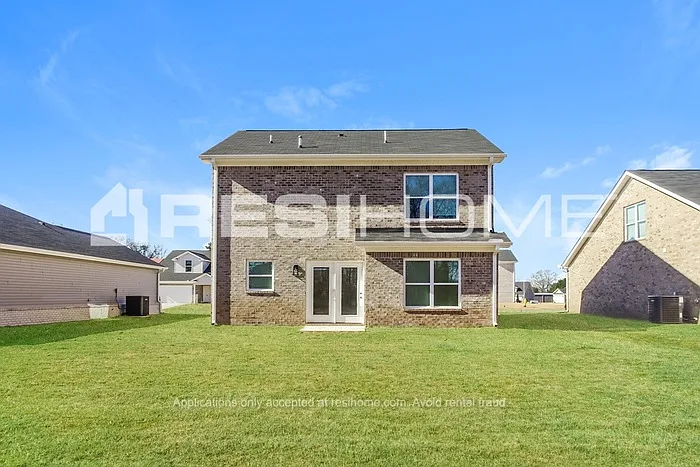 127 London Calvin Way — Photo 12