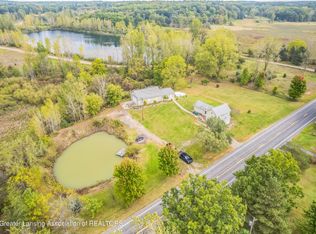 712 W Barnes Rd, Mason, MI 48854