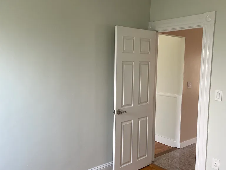 168 Mount Hope Ave #2 — Photo 25