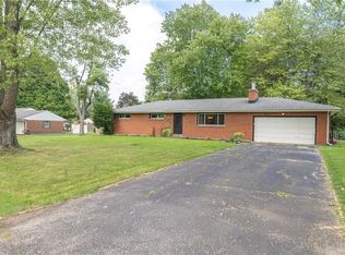 3304 Fair Oaks Dr, Dayton, OH 45434