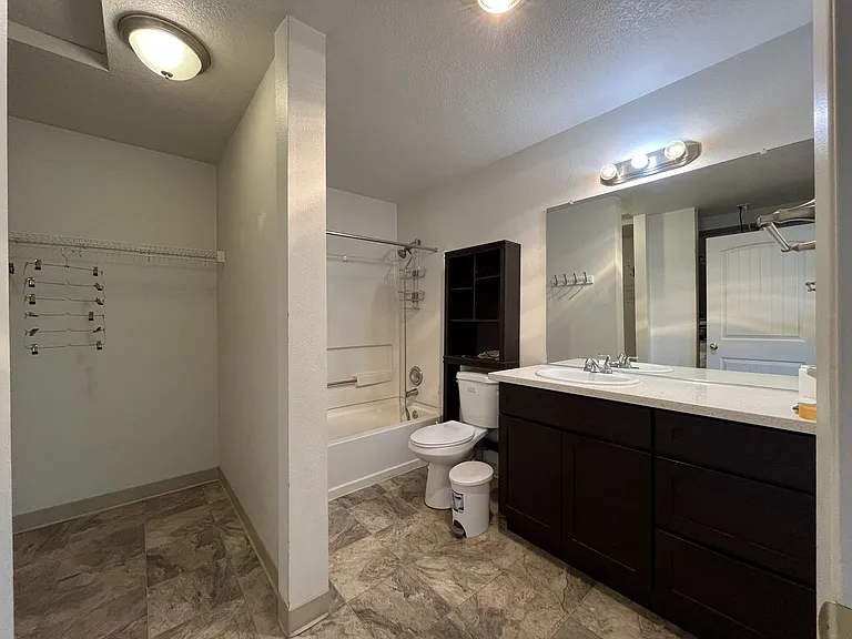 15074 NW Central Dr #307 — Photo 14